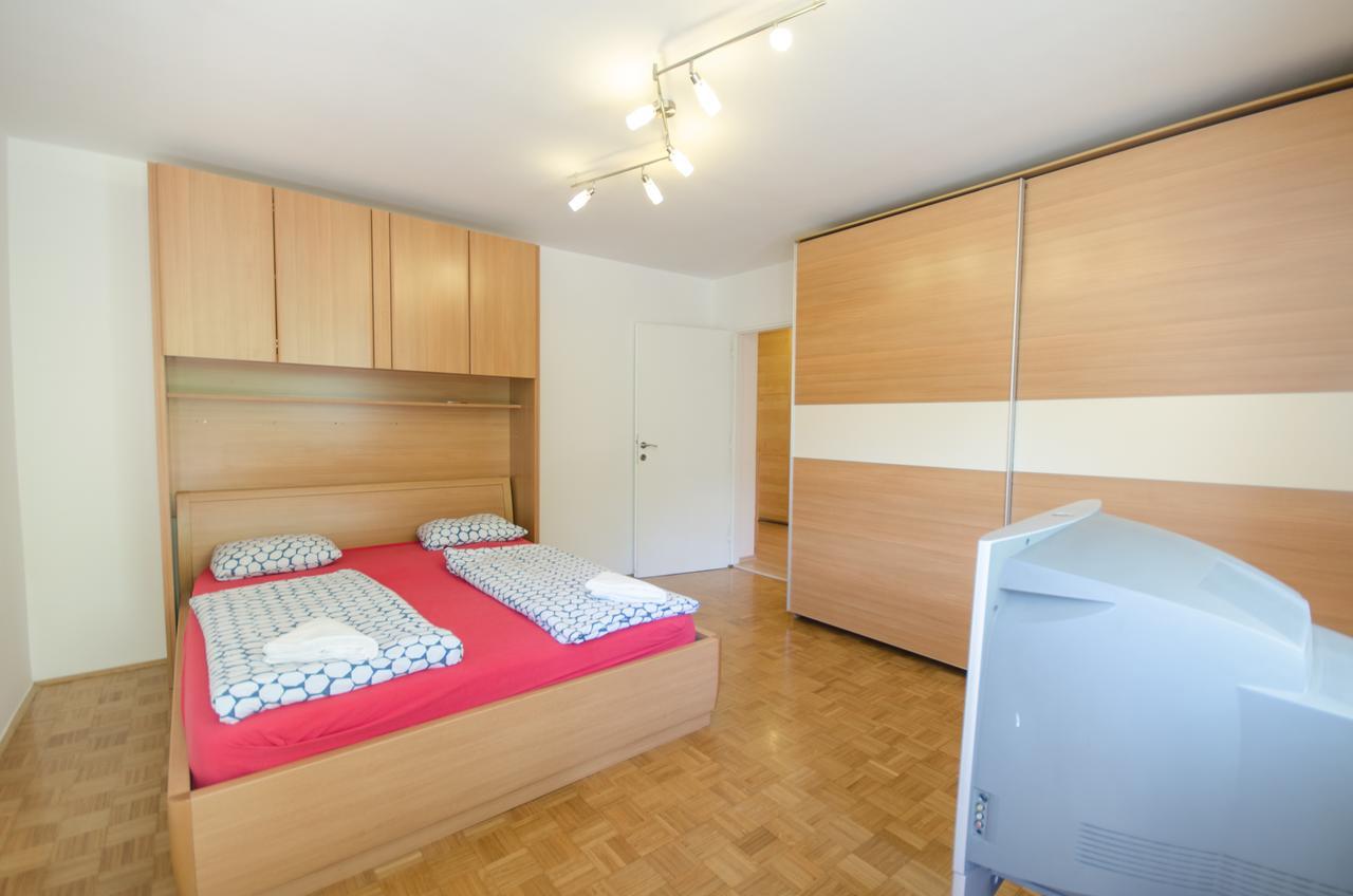 Apartment Near The Train Station Laibach Exterior foto