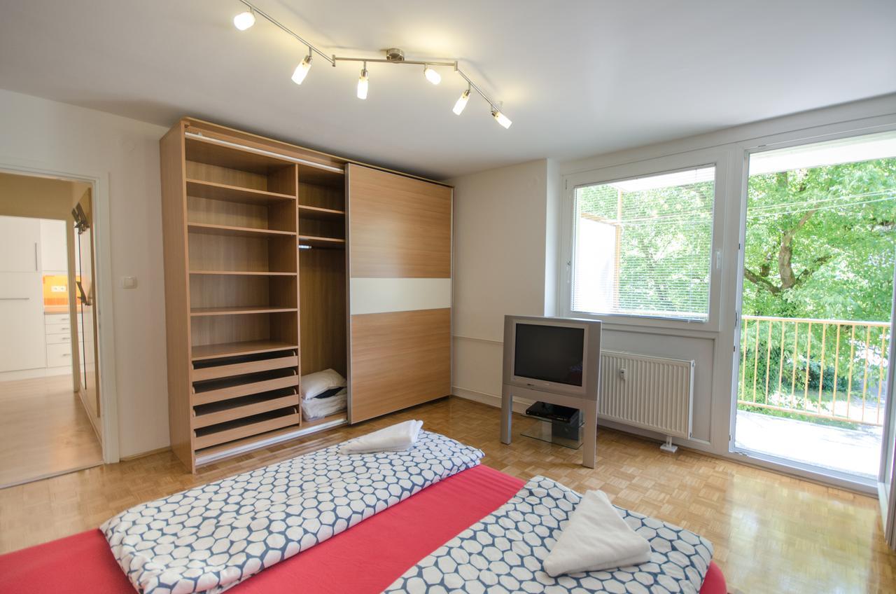 Apartment Near The Train Station Laibach Exterior foto